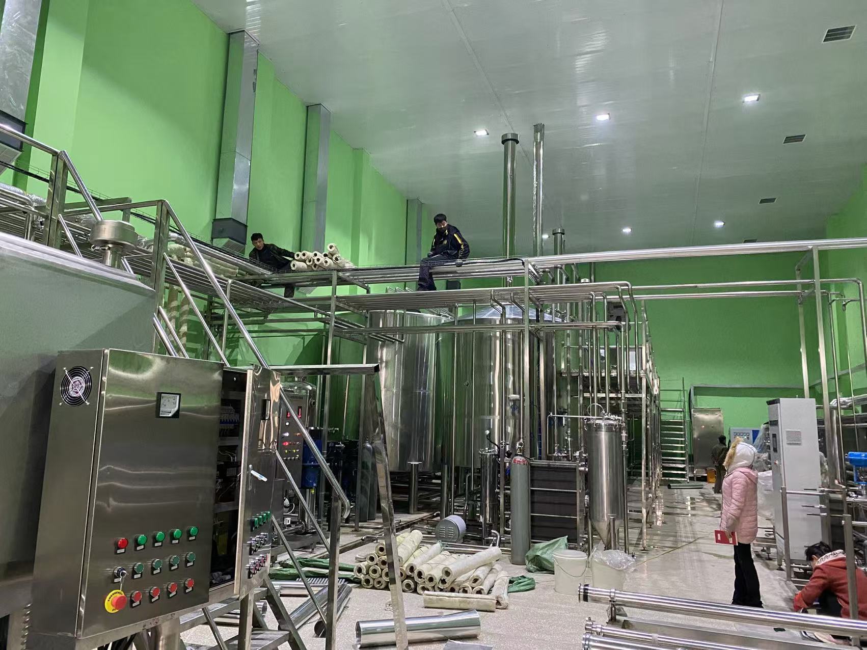 休宁精酿啤酒设备厂—精酿啤酒设备制造:传承工艺与创新科技的交融